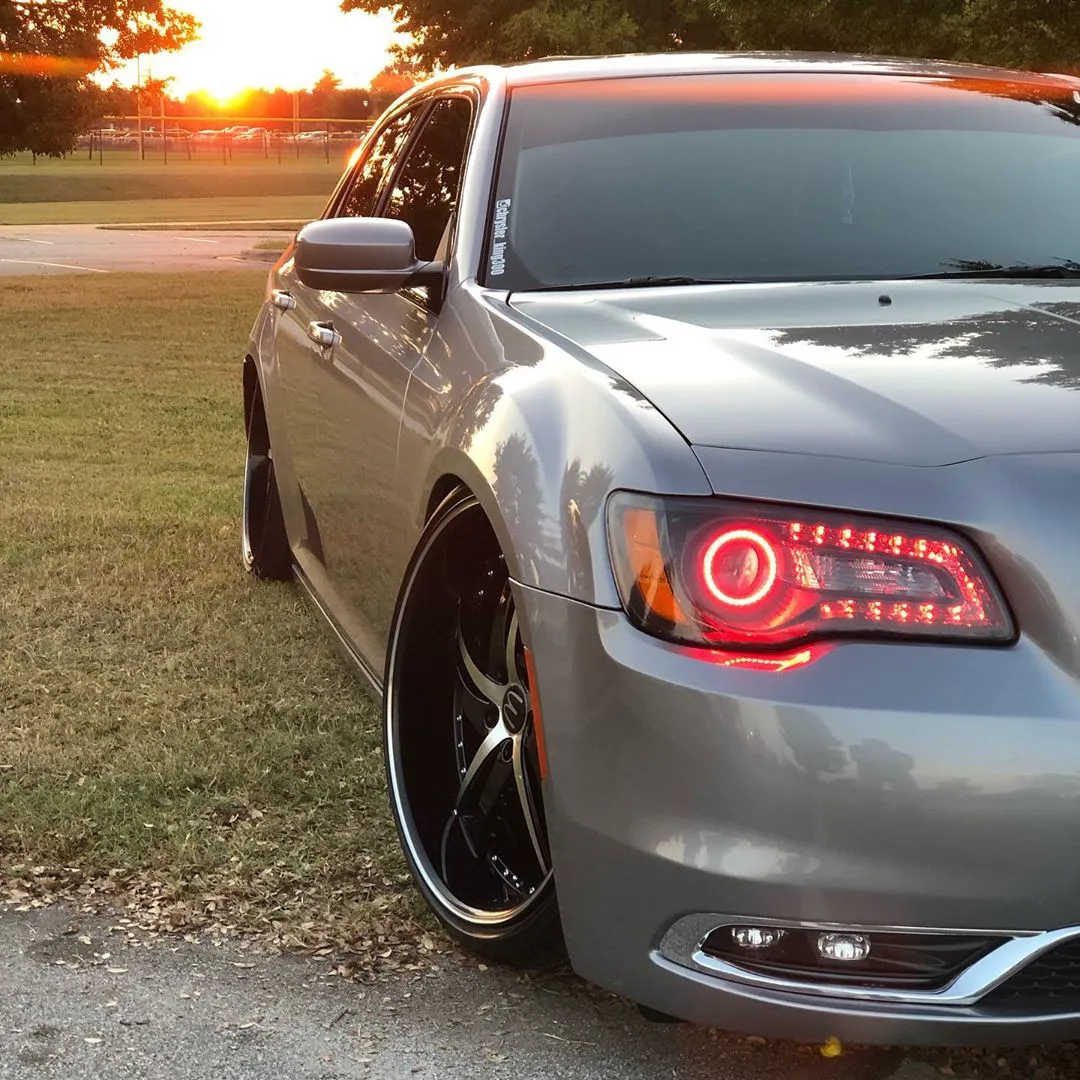 ORACLE Lighting 2011-2019 Chrysler 300C ColorSHIFT DRL Upgrade w/Halo Kit