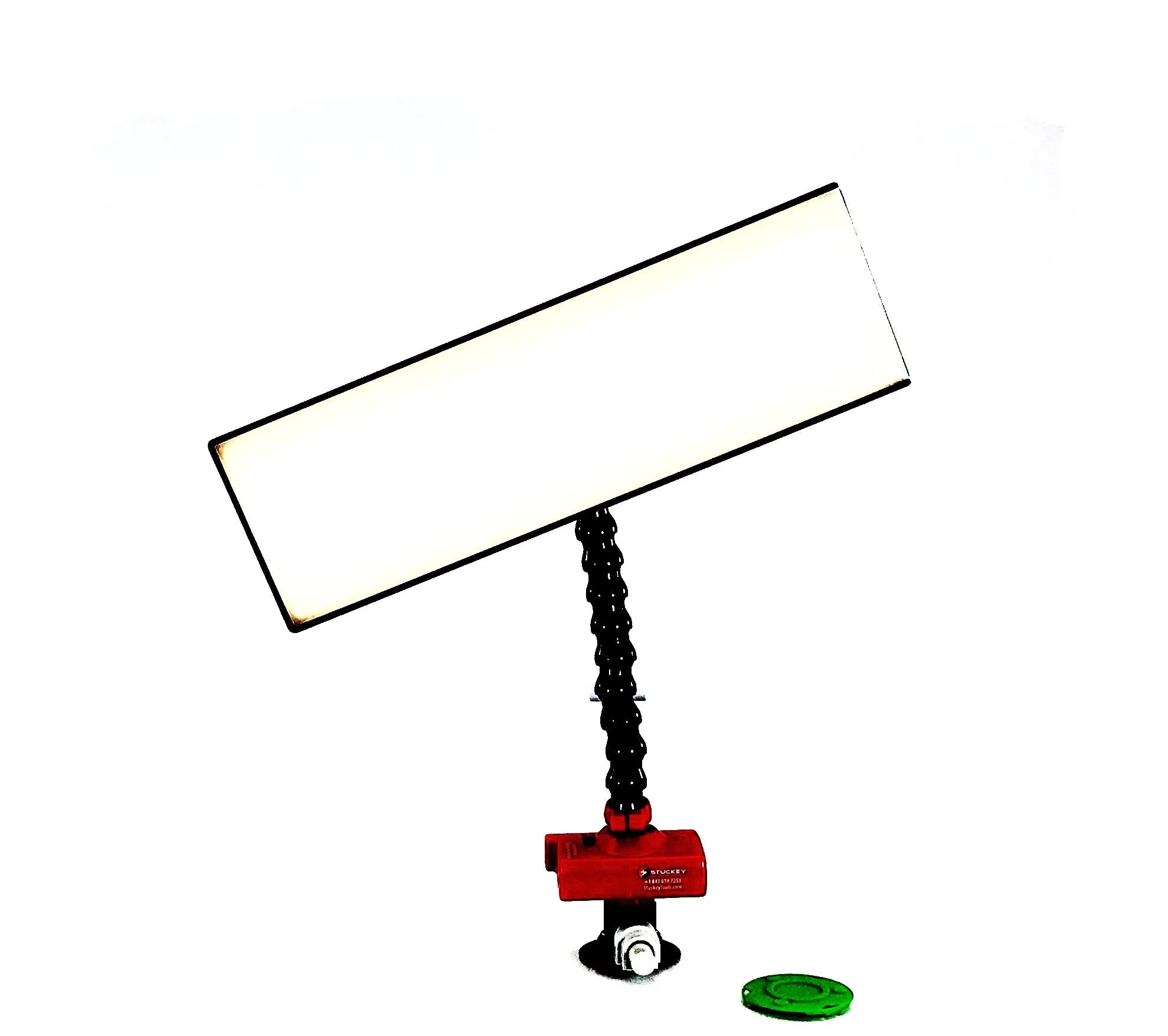 Stuckey 18" Cordless LED Light