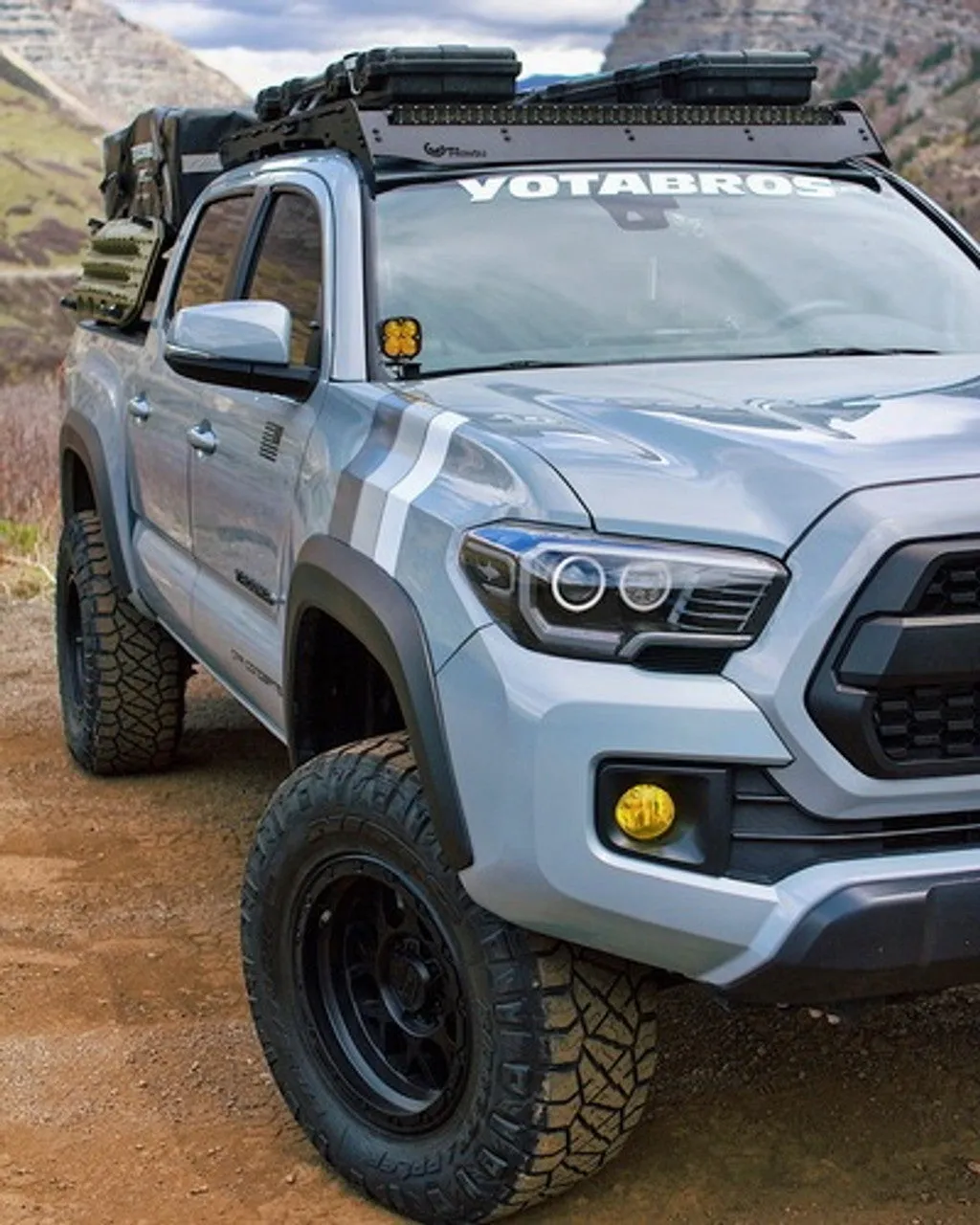 Toyota Tacoma TRD (2016 ) Fog Light Covers